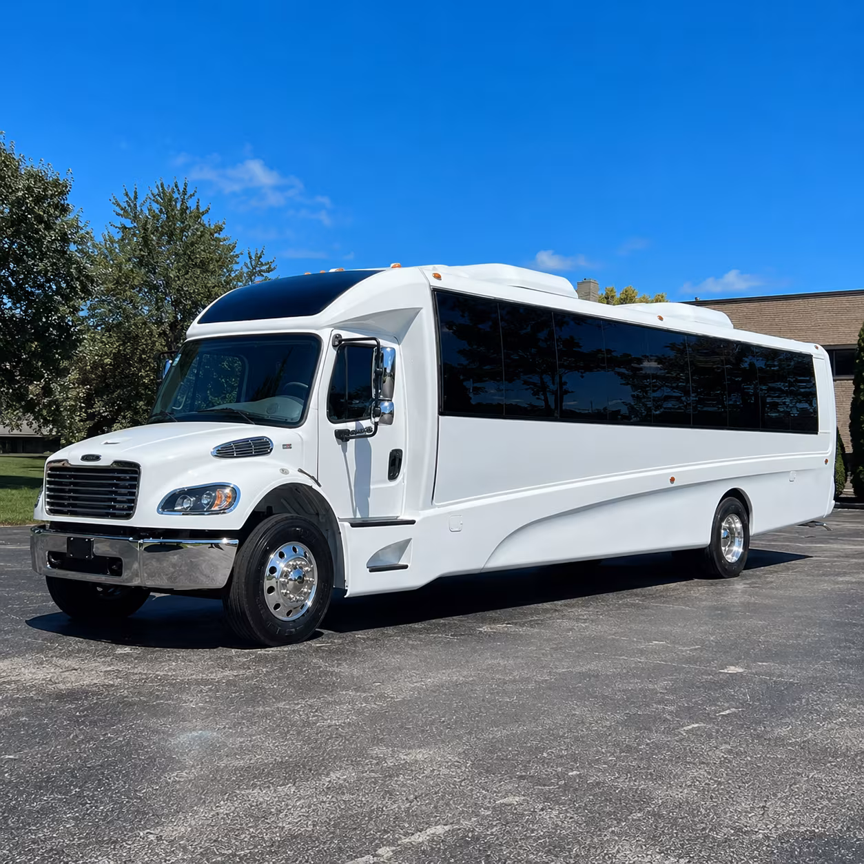 hotel shuttles for conferences and business travel