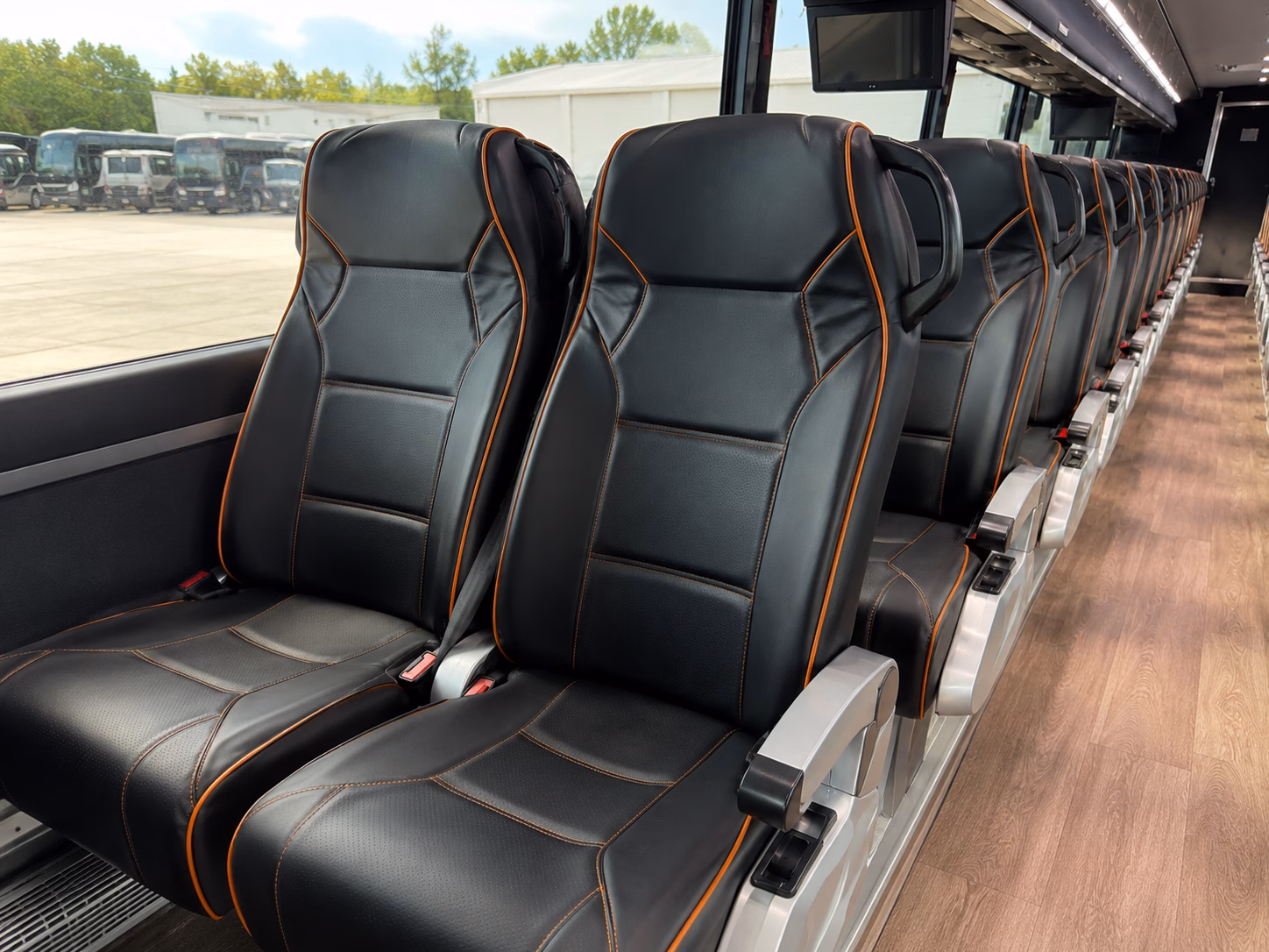 private charter buses for layovers in vacaville