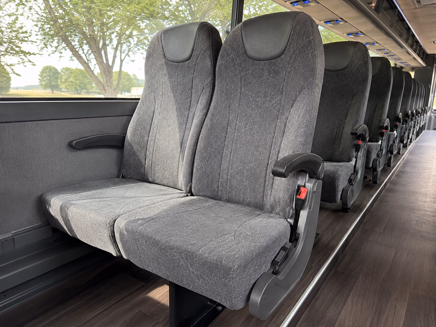 smf airport shuttles for out of town wedding guests